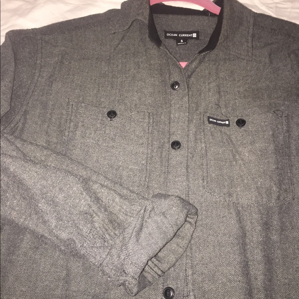 Men’s button up - Picture 2 of 4